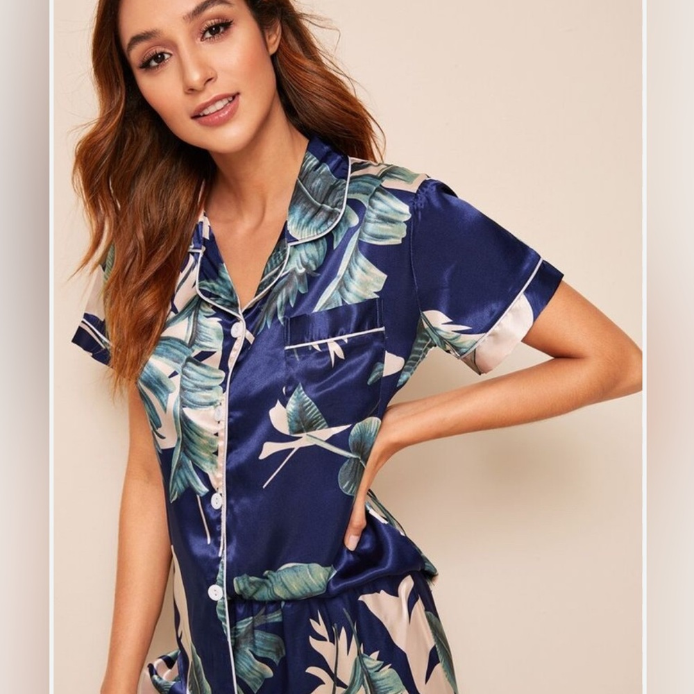 Tropical Print Satin Pajama Top Size Medium